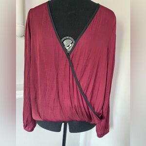 Forever 21 Burgundy blouse size medium